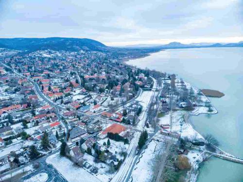 Télen is gyönyörű a Balaton – 5 program a hidegebb hónapokra